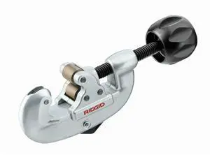 32950 Tubing and Conduit Cutter 32950 Tubing and Conduit Cutter
