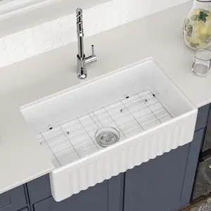 33x18x10 White Fireclay Farmhouse Sink 33" Durable Ceramic Apron Front Farm Sinks with Reversible Design & Drain,Easy to Clean,Scratch & Heat Resistant,Ideal for Classic & Country Style 33x18x10 White Fireclay Farmhouse Sink 33" Durable Ceramic Apron Front Farm Sinks with Reversible Design & Drain,Easy to Clean,Scratch & Heat Resistant,Ideal for Classic & Country Style
