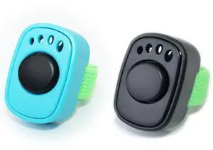 Pet Clicker for Dogs/Cats/Horses/Birds or Other Animals - Mini Finger Clickers for Training (Finger clickers Black+Blue) Pet Clicker for Dogs/Cats/Horses/Birds or Other Animals - Mini Finger Clickers for Training (Finger clickers Black+Blue)