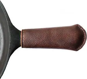 Leather Cast Iron Pan Handle Cover (Standard 4.5") Leather Cast Iron Pan Handle Cover (Standard 4.5")