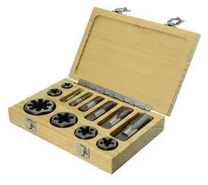 12 Piece Carbon Steel NPT Pipe Tap and Die Set, 1/8", 1/4", 3/8", 1/2", 3/4" and 1" in Wooden Case 12 Piece Carbon Steel NPT Pipe Tap and Die Set, 1/8", 1/4", 3/8", 1/2", 3/4" and 1" in Wooden Case