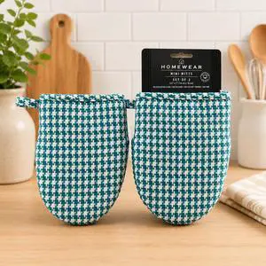 Houndstooth 2-Pack Silicone Mini Oven Mitts, Heat Resistant Pot Holders for Kitchen, Non-Slip Oven Mitt Set, Quilted Hot Pads for Cooking & Baking, Teal, 5.5 x 7 Inch, Everyday Houndstooth 2-Pack Silicone Mini Oven Mitts, Heat Resistant Pot Holders for Kitchen, Non-Slip Oven Mitt Set, Quilted Hot Pads for Cooking & Baking, Teal, 5.5 x 7 Inch, Everyday