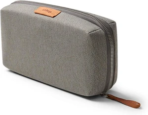 Bellroy Tech Kit (Tech Accessories Organizer Pouch, Zipper Closure Design, Stores Power Bank, Phone Charger, Cables & More) Bellroy Tech Kit (Tech Accessories Organizer Pouch, Zipper Closure Design, Stores Power Bank, Phone Charger, Cables & More)