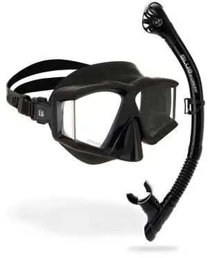 Panoramic Diving Mask and Snorkel Kit - Wide View - Top Dry System Snorkel - Horizon & Scilla - Designed in Italy Panoramic Diving Mask and Snorkel Kit - Wide View - Top Dry System Snorkel - Horizon & Scilla - Designed in Italy