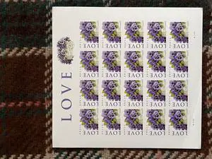 US Stamps Love: Pansies in a Basket 5 Sheets of 20 US Stamps Love: Pansies in a Basket 5 Sheets of 20