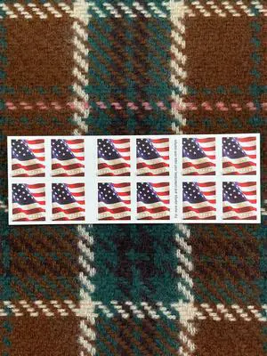 US Stamps 2017 US Flag (BCA Booklet) 5 Sheets of 20 US Stamps 2017 US Flag (BCA Booklet) 5 Sheets of 20