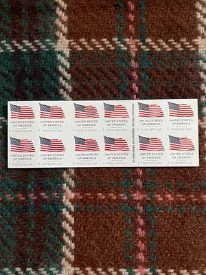 US Stamps 2025 Flag 5 Sheets of 20 US Stamps 2025 Flag 5 Sheets of 20