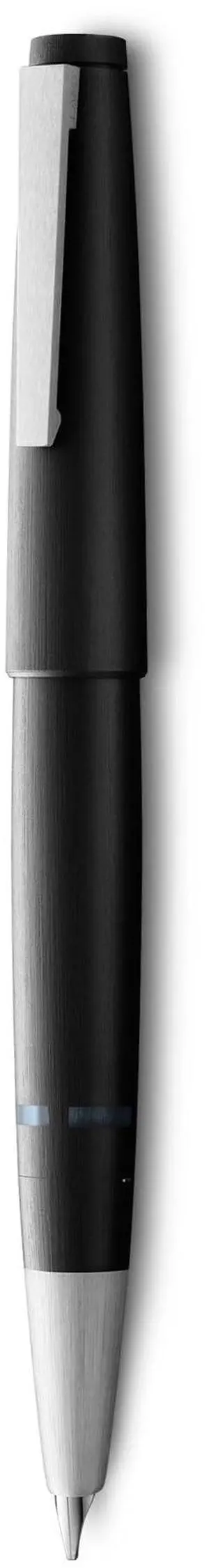 2000 Black Fountain Pen Broad (L01B) 2000 Black Fountain Pen Broad (L01B)