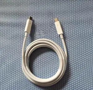 Suitable for Apple Thunderbolt 2 High-Speed Lightning Data Cable - 3 Meters (White) Suitable for Apple Thunderbolt 2 High-Speed Lightning Data Cable - 3 Meters (White)