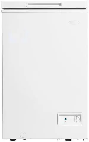 DCF035A6WM 3.5 cu. ft. Square Model Chest Freezer DOE Front mounted mechanical thermostat: Easy to use, adjustable variable temperature range DCF035A6WM 3.5 cu. ft. Square Model Chest Freezer DOE Front mounted mechanical thermostat: Easy to use, adjustable variable temperature range