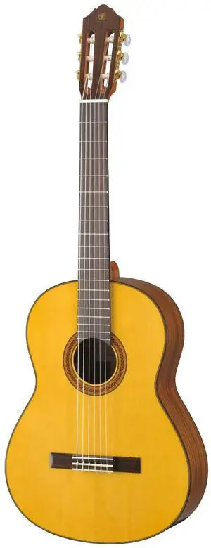 CG122MSH Classical Guitar, Solid Spruce Top CG122MSH Classical Guitar, Solid Spruce Top