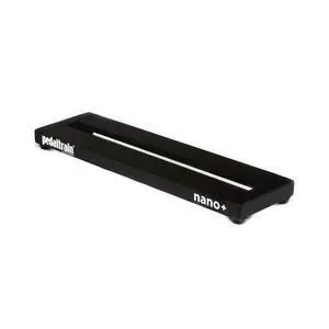 Nano+ 18x5-inch Pedalboard with Soft Case Nano+ 18x5-inch Pedalboard with Soft Case