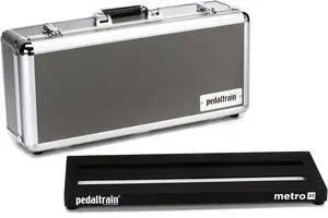 Metro 20 TC 20 X8 Inches Pedalboard with Hard Case Metro 20 TC 20 X8 Inches Pedalboard with Hard Case