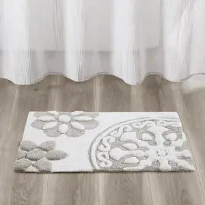 Medallion Cotton Tufted Bath Rug Medallion Cotton Tufted Bath Rug