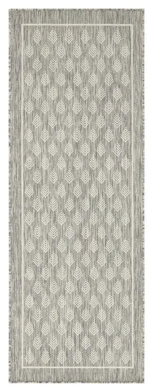 Sunshine GC_HAR2009 Silver 2 ft. 7 in. x 7 ft. 3 in. Indoor/Outdoor Area Rug Sunshine GC_HAR2009 Silver 2 ft. 7 in. x 7 ft. 3 in. Indoor/Outdoor Area Rug