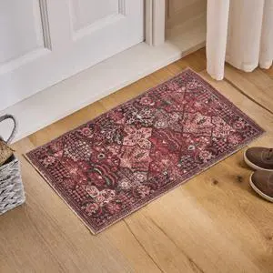 Majestic GC_RYL1010 Red 2 ft. x 3 ft. Area Rug Majestic GC_RYL1010 Red 2 ft. x 3 ft. Area Rug