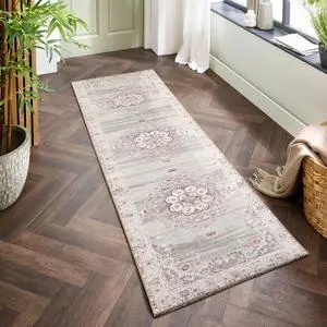 Oxford GC_NBL2013 Green 2 ft. 7 in. x 9 ft. 10 in. Area Rug Oxford GC_NBL2013 Green 2 ft. 7 in. x 9 ft. 10 in. Area Rug