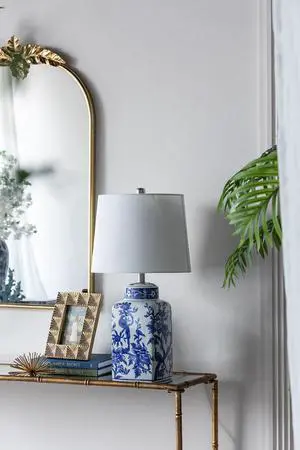 D13x25" Blue and White Ceramic Vase Lamp D13x25" Blue and White Ceramic Vase Lamp