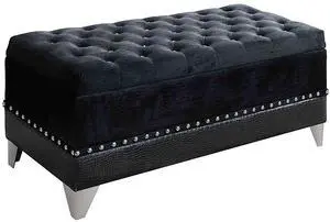 Black Tufted Trunk with Nailhead Trim Black Tufted Trunk with Nailhead Trim