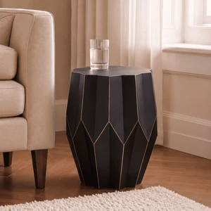 Polygonal Silhouette End Table, Side Table Made with Aluminum Sheet, Black, Aluminium and Iron Polygonal Silhouette End Table, Side Table Made with Aluminum Sheet, Black, Aluminium and Iron