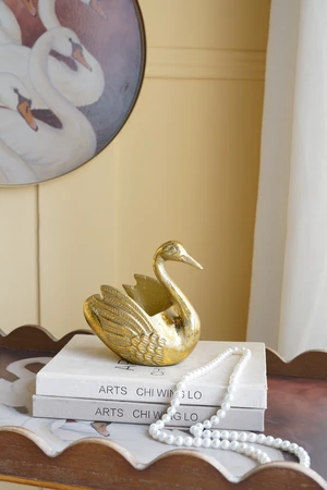 Inchx 6 Inch Swan Sculpture Aluminum Swan Planter, Gold, Aluminium Inchx 6 Inch Swan Sculpture Aluminum Swan Planter, Gold, Aluminium