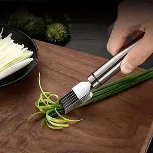 Green Onion Slicer, Multi-Blade Kitchen Herb Cutter, Professional Scallion Shredding Tool (1, Silver and black) Green Onion Slicer, Multi-Blade Kitchen Herb Cutter, Professional Scallion Shredding Tool (1, Silver and black)