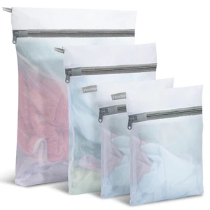 Mesh Laundry Bags 4 Pack, Large Medium and 2 Small Mesh Wash Bags for Delicates Mesh Laundry Bags 4 Pack, Large Medium and 2 Small Mesh Wash Bags for Delicates