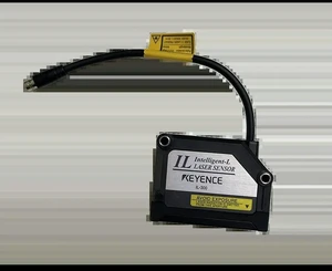 KEYENCE IL-300 Laser Displacement Sensor Probe KEYENCE IL-300 Laser Displacement Sensor Probe