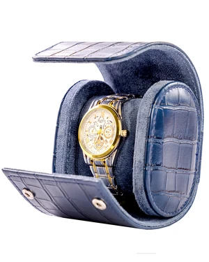Single Watch Travel Case-Classic Leather Watch Case With Superb Texture.(Portable Watch Roll Or Organizer For Storage And Display).Festival Gift For Men, All Handcrafted By Artisans. Single Watch Travel Case-Classic Leather Watch Case With Superb Texture.(Portable Watch Roll Or Organizer For Storage And Display).Festival Gift For Men, All Handcrafted By Artisans.