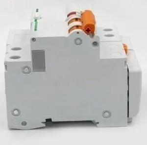 EA9RN2C4030C circuit breaker 1pcs Fast delivery EA9RN2C4030C circuit breaker 1pcs Fast delivery