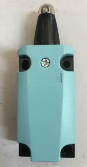 3SE5112-0CD02 3SE5112 0CD02 230 V AC 3 A Roller Column Limit Switch 1PCS Expedited shipping 3SE5112-0CD02 3SE5112 0CD02 230 V AC 3 A Roller Column Limit Switch 1PCS Expedited shipping