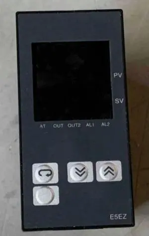 Thermostat E5EZ-R3T Temperature Controller Expedited shipping Thermostat E5EZ-R3T Temperature Controller Expedited shipping