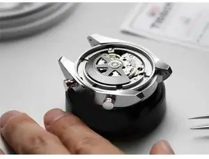 NH05 NH05B Movement 3 Digit Calendar Movement Date Set High Accuracy Automatic Mechanical Watch Wrist Movement NH05 NH05B Movement 3 Digit Calendar Movement Date Set High Accuracy Automatic Mechanical Watch Wrist Movement