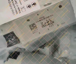 1PC solenoid valve VUVG-L14-M52-AT-G18 1P3 566499 1PC solenoid valve VUVG-L14-M52-AT-G18 1P3 566499