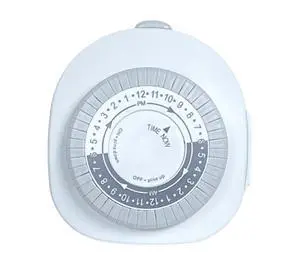 Hyper Tough Indoor Grounded Analog Timer with 3-Prong Outlet, 15 Amps Hyper Tough Indoor Grounded Analog Timer with 3-Prong Outlet, 15 Amps