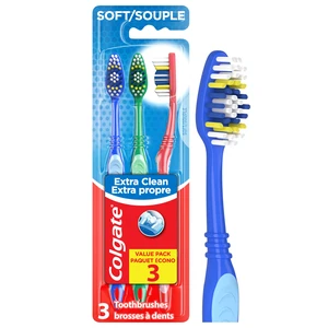 Colgate Extra Clean Soft Toothbrush, 3 Pack Colgate Extra Clean Soft Toothbrush, 3 Pack