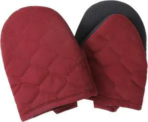 Glynniss Heat Resistant Mini Oven Mitts, 2 Pcs of Short Silicone Oven Mits, Non-Slip Grip Surfaces Kitchen Gloves for Cooking, Machine Washable with Hanging Loops Oven Gloves (5.5x7 inches, Wine) Glynniss Heat Resistant Mini Oven Mitts, 2 Pcs of Short Silicone Oven Mits, Non-Slip Grip Surfaces Kitchen Gloves for Cooking, Machine Washable with Hanging Loops Oven Gloves (5.5x7 inches, Wine)