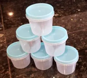 Handy Housewares 6 Piece Reusable Salad Dressing 1oz Container Set with Snap Airtight Lids - Great for Lunches On The Go Handy Housewares 6 Piece Reusable Salad Dressing 1oz Container Set with Snap Airtight Lids - Great for Lunches On The Go