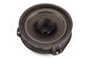 GM Original Equipment 23267079 Rear Side Door Speaker GM Original Equipment 23267079 Rear Side Door Speaker