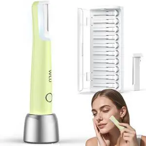 Dermaplane Razor for Women Face, Peach Fuzz Removal & Exfoliation (Green) Dermaplane Razor for Women Face, Peach Fuzz Removal & Exfoliation (Green)