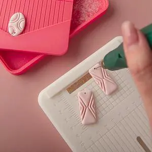 Soft Ceramic Punching Auxiliary Tool Drilling Dust Box DIY Jewelry Punching Positioning Polymer Clay Tool Pink Soft Ceramic Punching Auxiliary Tool Drilling Dust Box DIY Jewelry Punching Positioning Polymer Clay Tool Pink
