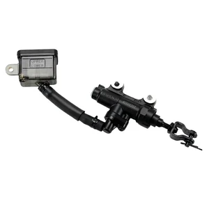 Brake Pump Rear Master Cylinder Oil Tank Lower Assembly Foot Brake Pipe For 450SR SR450 Motorcycle Assy Brake Pump Rear Master Cylinder Oil Tank Lower Assembly Foot Brake Pipe For 450SR SR450 Motorcycle Assy