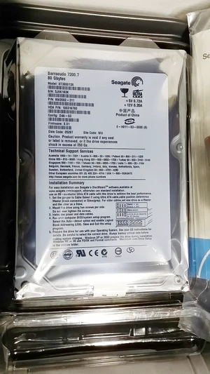 Seagate ST380013ARK Internal Barracuda 7200 RPM 80 GB Ultra ATA/100 Hard Drive Seagate ST380013ARK Internal Barracuda 7200 RPM 80 GB Ultra ATA/100 Hard Drive