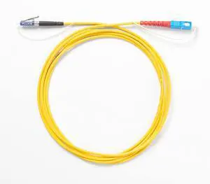 Single-Mode Compliant Test Reference Cord (2 m) for Testing 9 µm LC terminated fibers (SC/Metal LC) Single-Mode Compliant Test Reference Cord (2 m) for Testing 9 µm LC terminated fibers (SC/Metal LC)