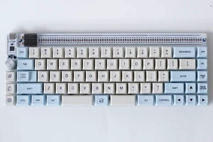 nullbits USB Nibble 65% 72 Key Programmable QMK Mechanical Keyboard Kit (White) nullbits USB Nibble 65% 72 Key Programmable QMK Mechanical Keyboard Kit (White)