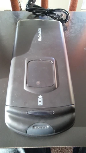 MAGNAVOX M61117 1-Way VHS Rewinder MAGNAVOX M61117 1-Way VHS Rewinder
