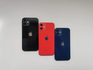 Apple IPhone 13 Mini Dual-SIM 256GB ROM + 4GB RAM (GSM | CDMA) Factory Unlocked 5G Smartphone (Green) - International Version Apple IPhone 13 Mini Dual-SIM 256GB ROM + 4GB RAM (GSM | CDMA) Factory Unlocked 5G Smartphone (Green) - International Version