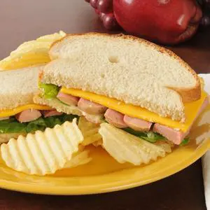 Armour Star Vienna Sausage, Original Flavor, 7g Protein Per Serving, 4.6 oz Can (Pack of 6) Armour Star Vienna Sausage, Original Flavor, 7g Protein Per Serving, 4.6 oz Can (Pack of 6)