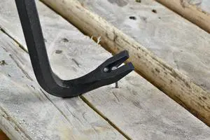 Hyper Tough 18-Inch Wrecking Bar with Nail Puller and Crowbar Tool Hyper Tough 18-Inch Wrecking Bar with Nail Puller and Crowbar Tool