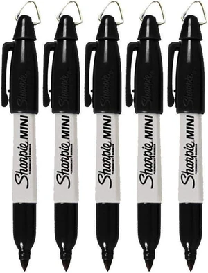 Sharpie Mini Permanent Markers with Golf Keychain Clips, Fine Point, Black Ink, Pack of 5 Sharpie Mini Permanent Markers with Golf Keychain Clips, Fine Point, Black Ink, Pack of 5